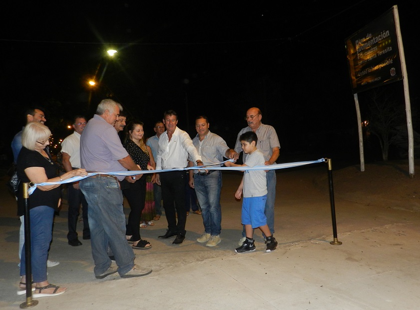 05 - 03 - 15 Inauguración Plan 15 cuadras Barrio Santa Teresita