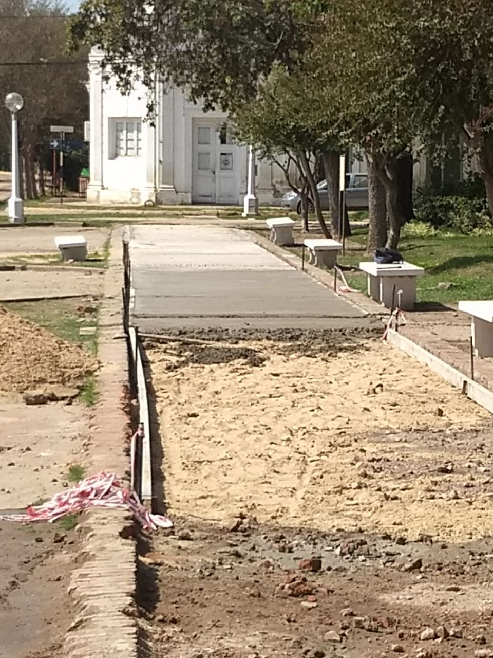 AVANZAN LAS OBRAS EN LA PLAZA SAN MARTÍN