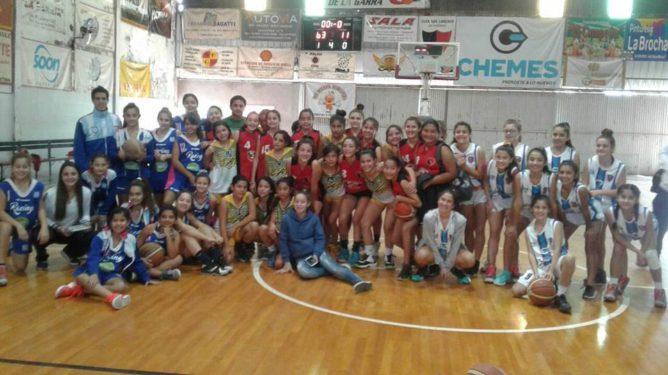 Cuadrangular-de-basquet-femenino-u13-en-San-Lorenzo-de-Tostado
