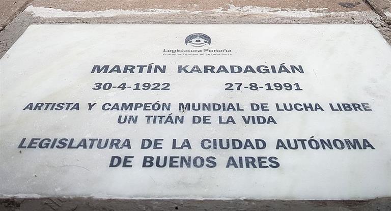 Karadagián