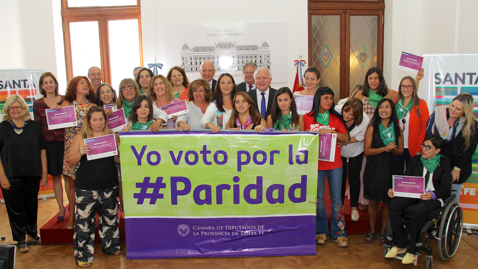 La mayoría de las provincias argentinas no cumple con la paridad de género para cargos legislativos, ya que de las 32 cámaras, 30 de ellas están conformados por más varones que mujeres, en tanto que 12 de esos cuerpos parlamentarios tienen una presencia femenina por debajo del 30 por ciento, según un estudio de la Universidad Austral.