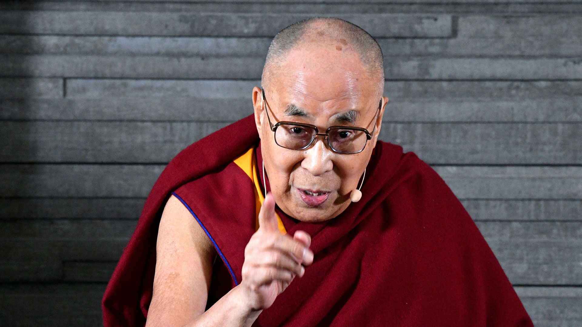 El Dalai Lama advirtió que "Europa pertenece a los europeos" y que los refugiados deberían regresar a sus países