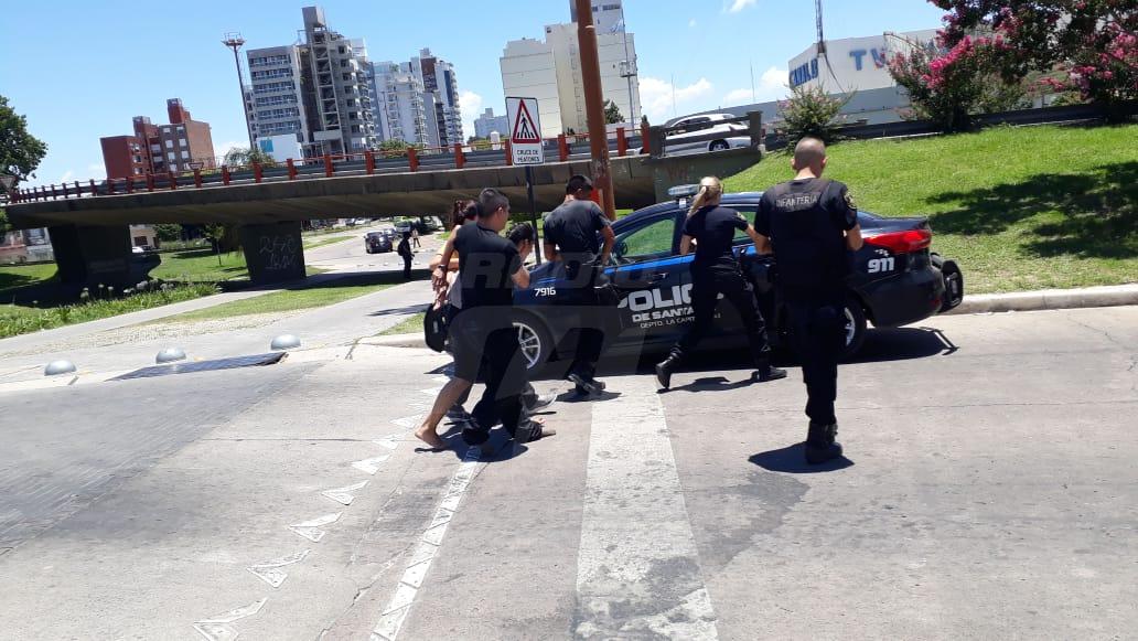 Policía