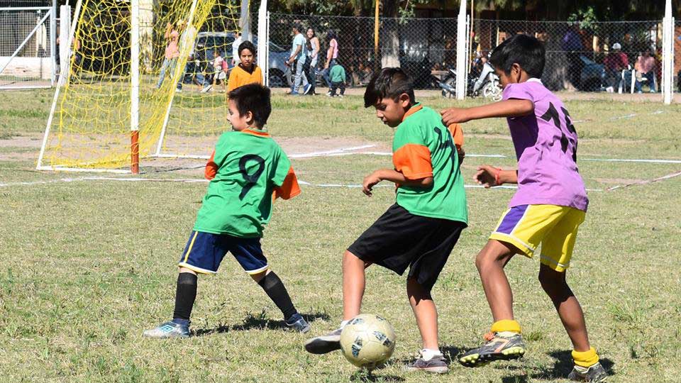 Super-Liga-de-futbol-infantil-Tostado-1