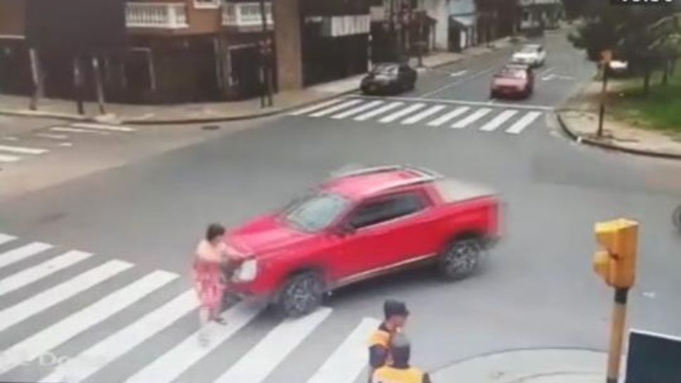 Policía