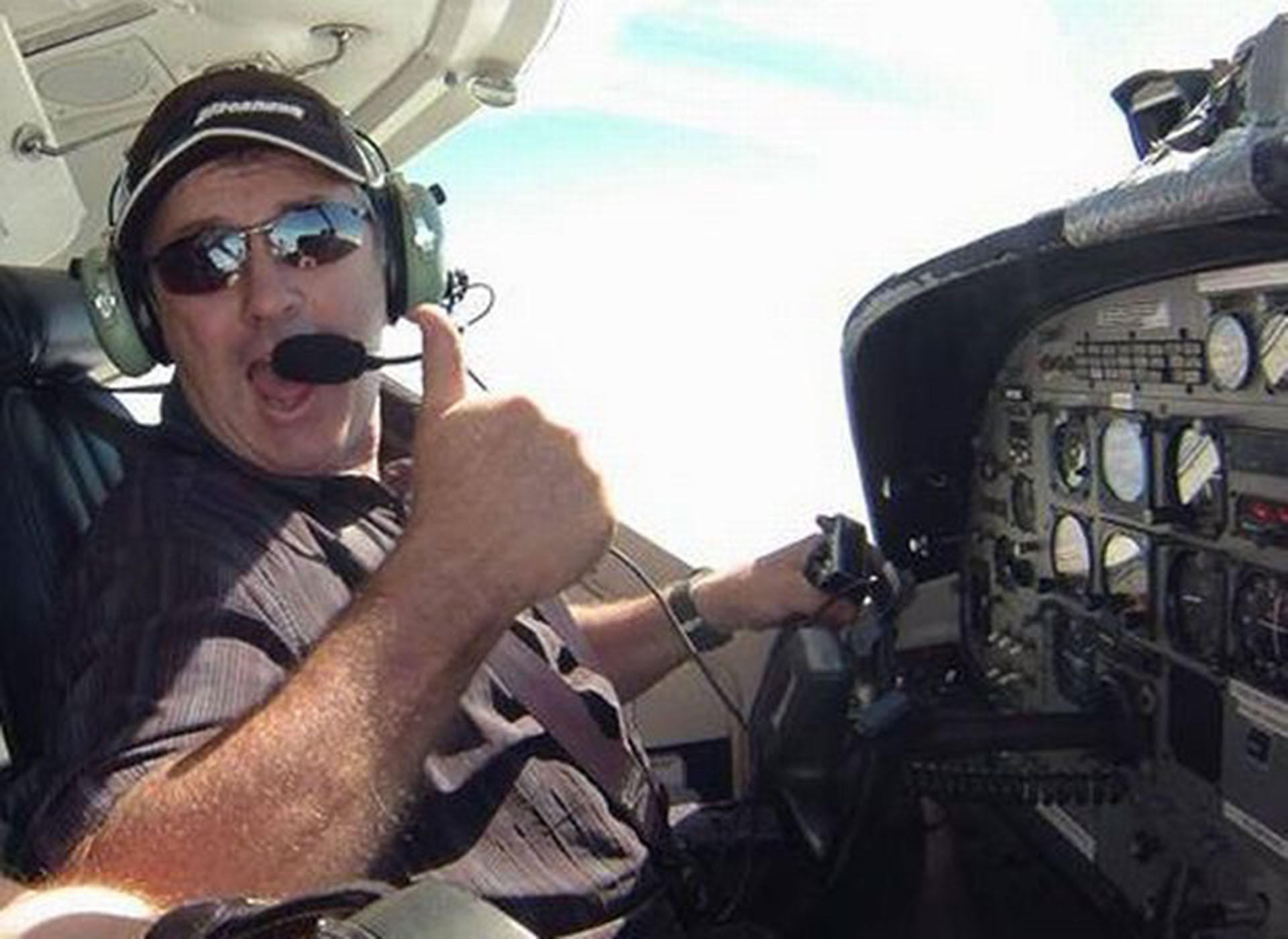 Fin del misterio: develaron que el piloto Dave Ibbotson estaba al mando del avión que trasladaba a Emiliano Sala piloto