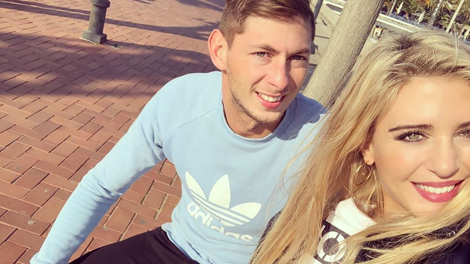 La novia de Emiliano Sala: "Investiguen a la mafia del fútbol" Sala