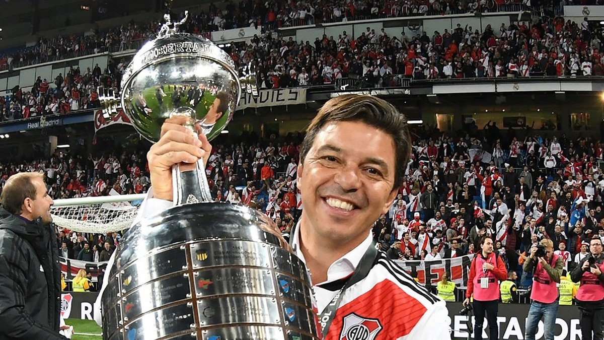 Muñeco Gallardo