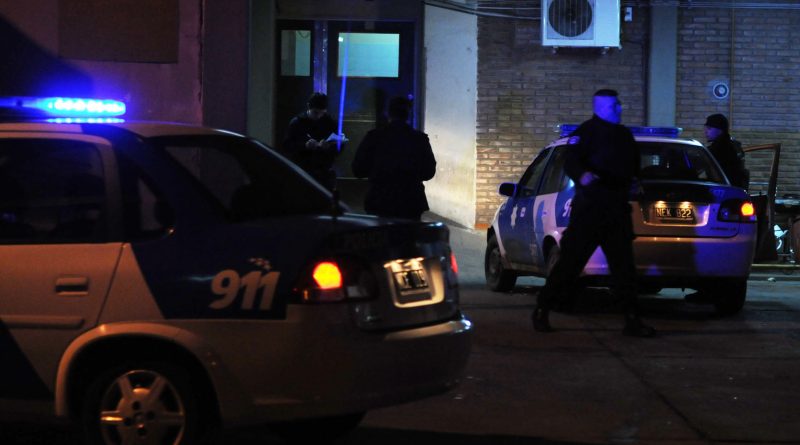 policia-1-800x445