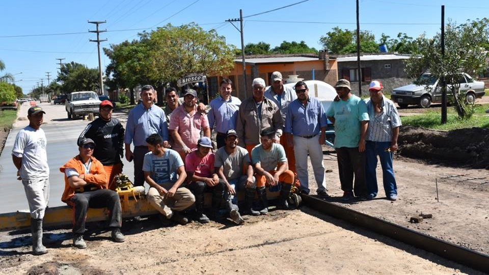 Asfalto-calle-Vuelta-de-Obligado-Tostado