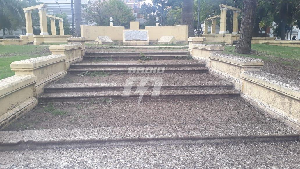 plaza1
