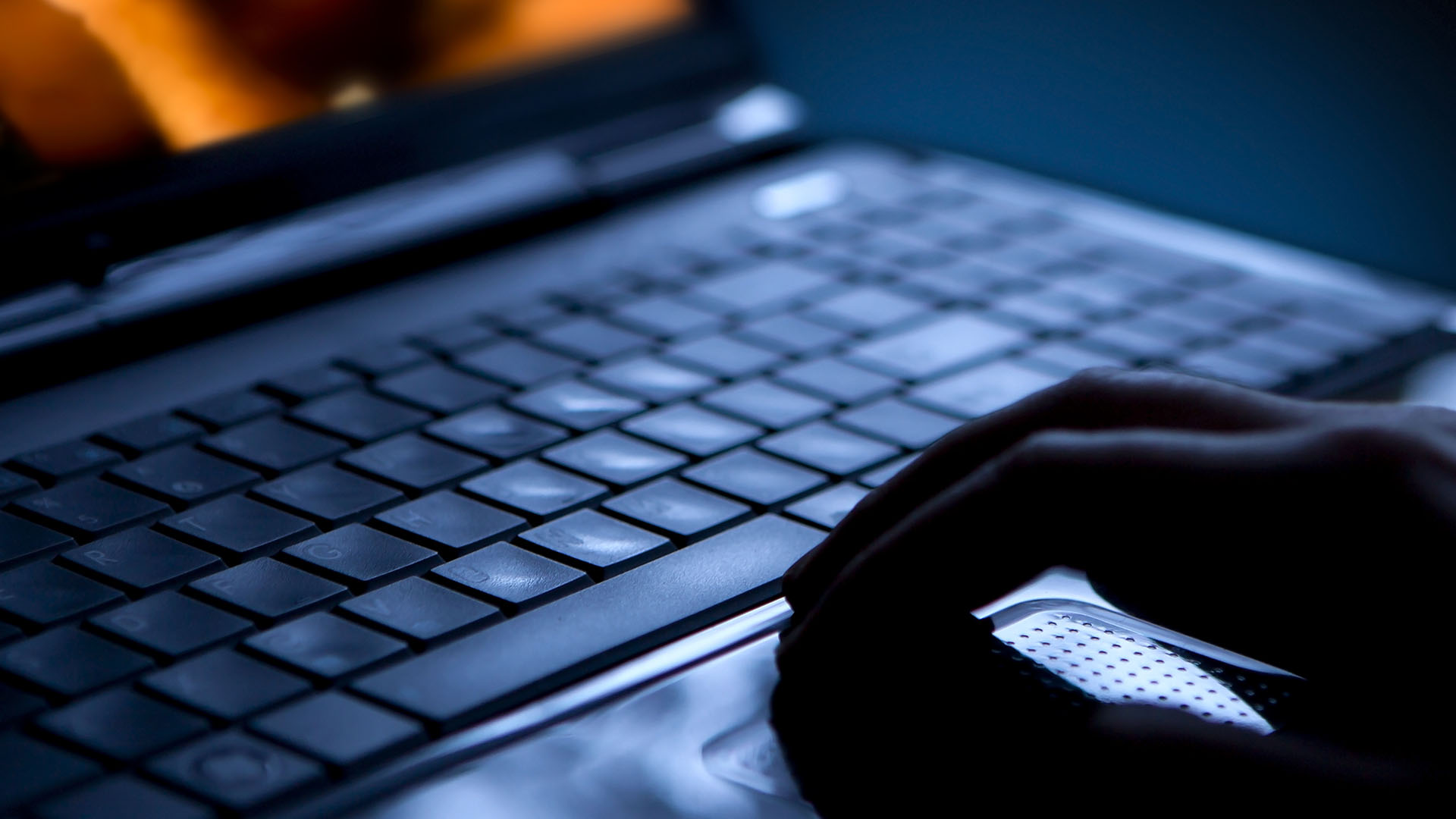 Por qué la decisión del Reino Unido de bloquear el material para adultos de internet podría ser una pésima idea