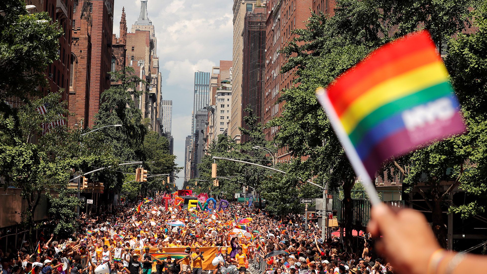 Nueva York celebró los 50 años de Stonewall con el Desfile del Orgullo LGBTI+ más multitudinario de la historia