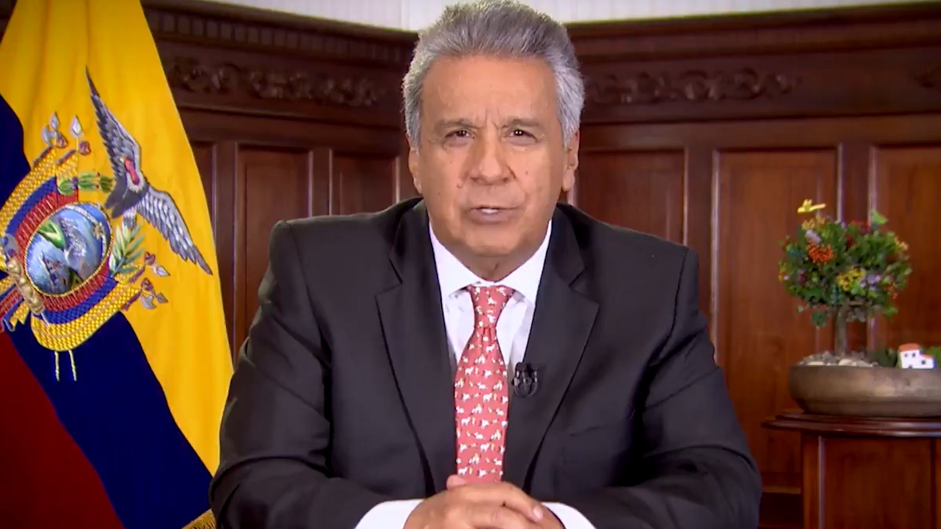 Lenín Moreno firmó un decreto para exigir visa a los venezolanos que deseen ingresar a Ecuador