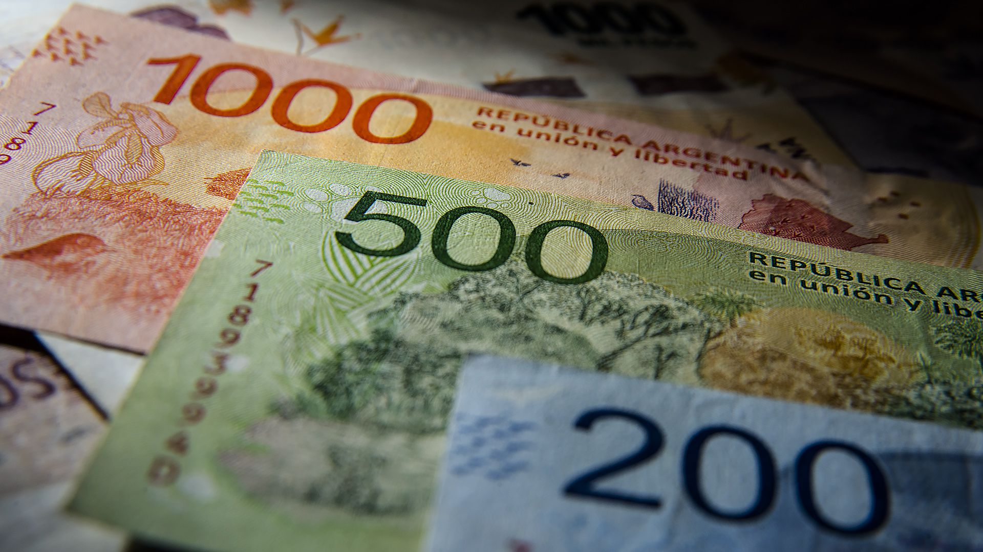 Los plazos fijos para no clientes crecieron 50%, pero los grandes bancos privados siguen sin subirse a la modalidad