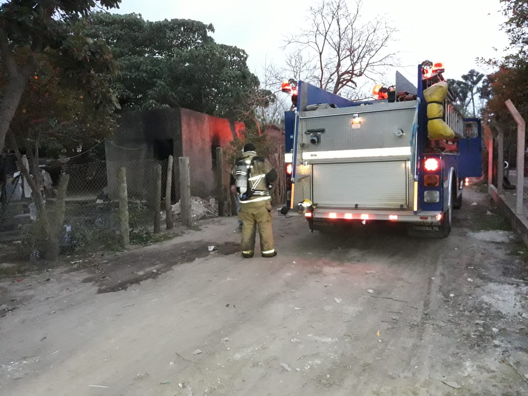 INCENDIO DE VIVIENDA CON PÉRDIDAS TOTALES