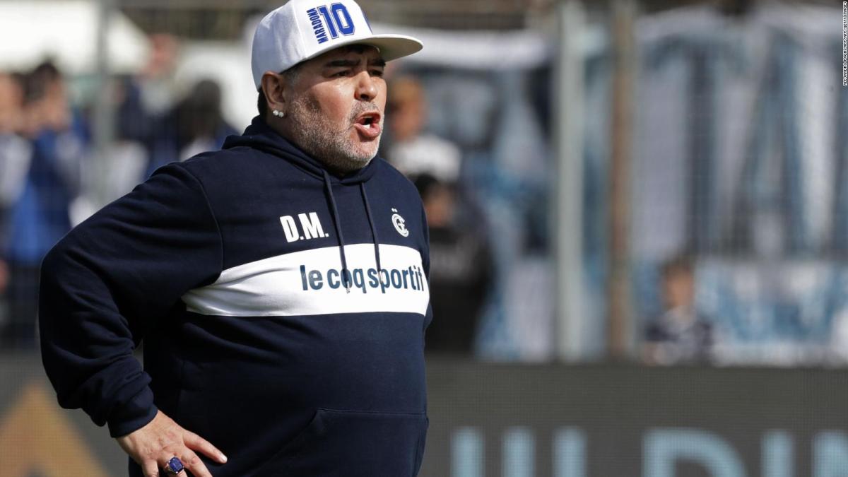 190908185648-maradona-gimnasia-y-esgrima-full-169