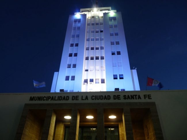 Palacio-Municipal-iluminado-e1495535477725