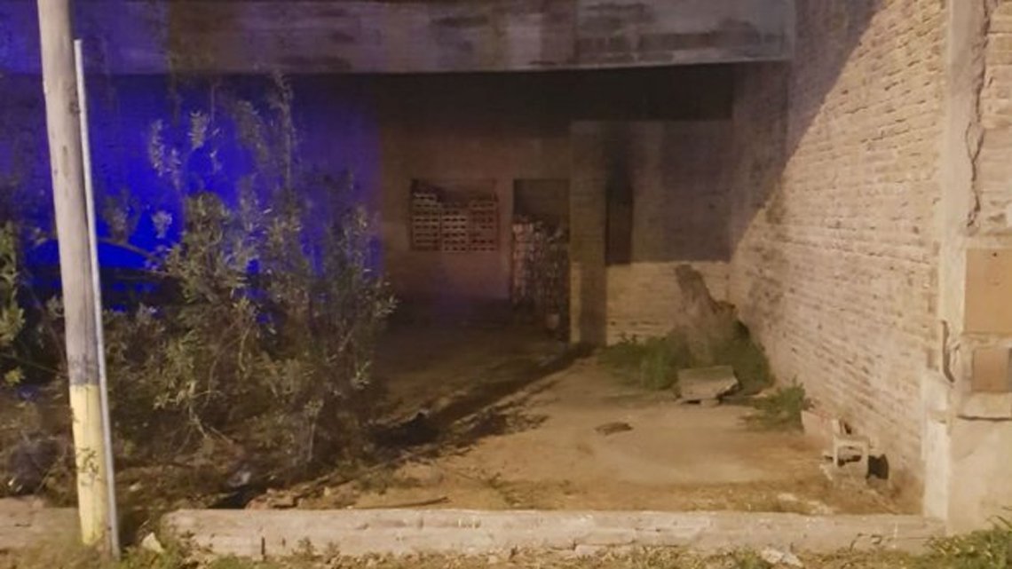 0006328095