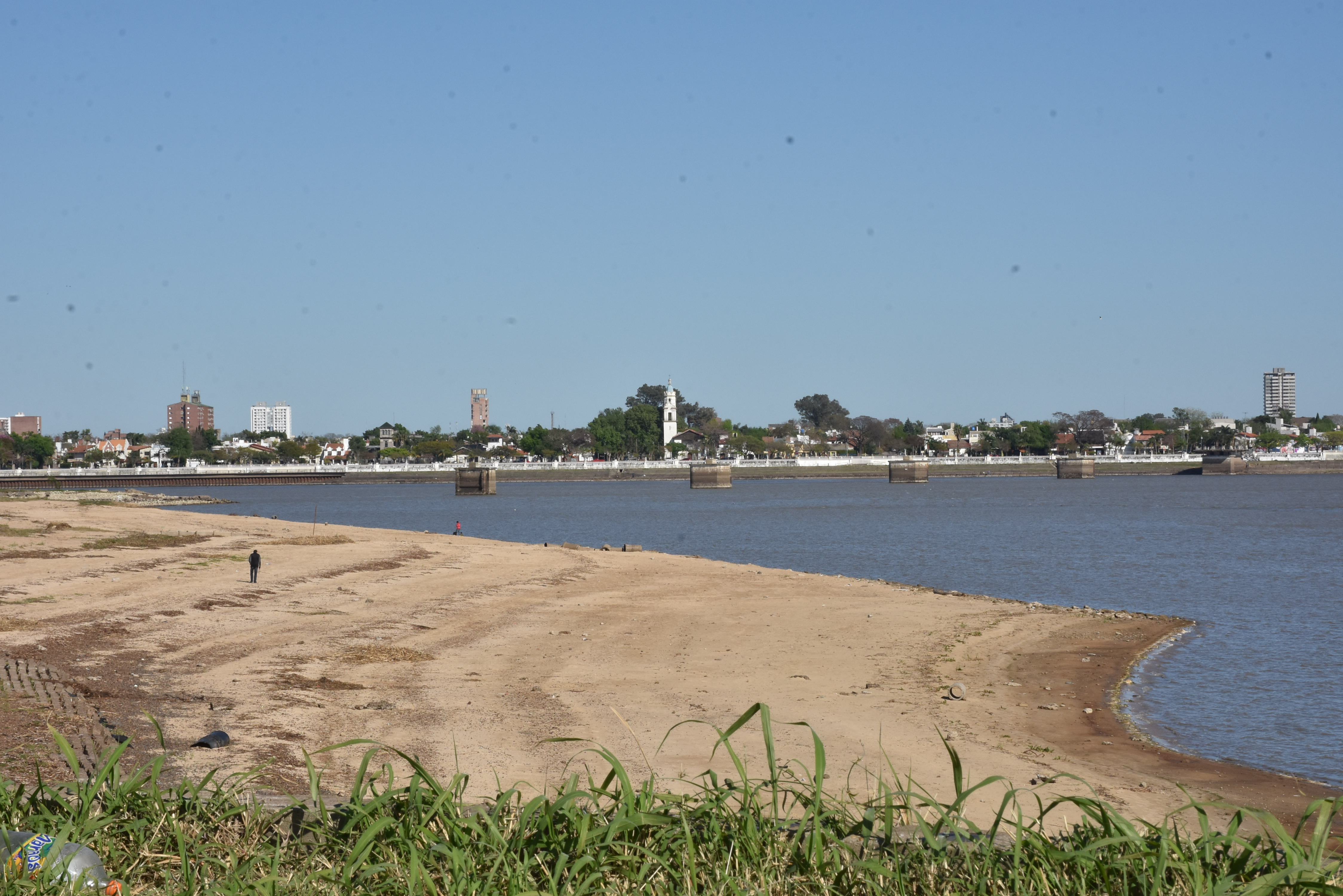 Laguna Setubal bajante río costanera