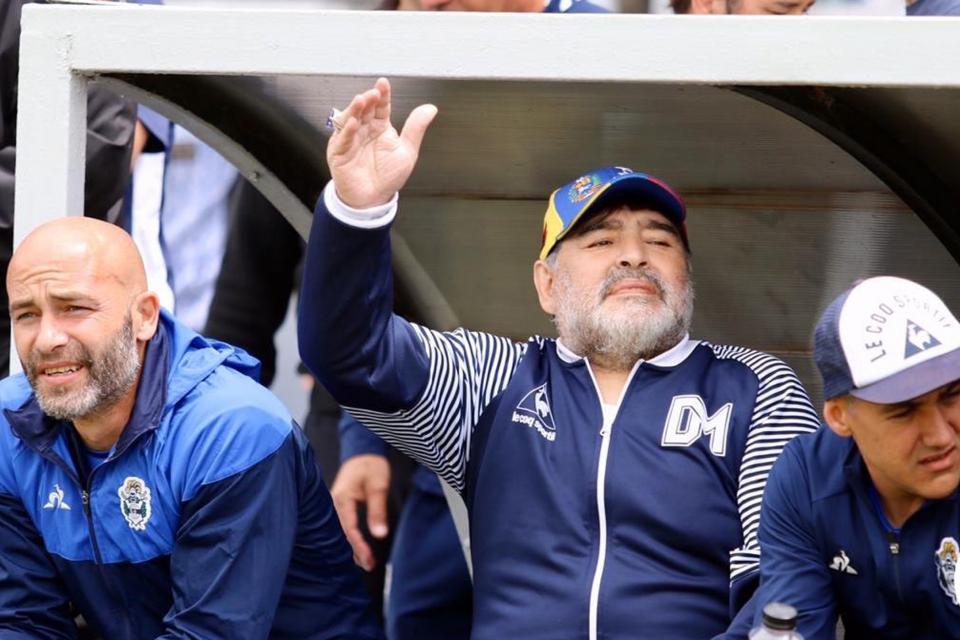 gimnasia-20maradona-20