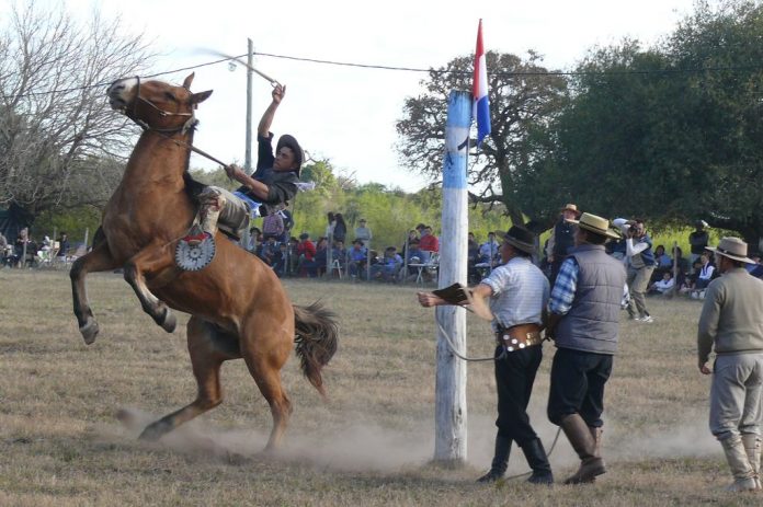 Jineteada en Cayastá