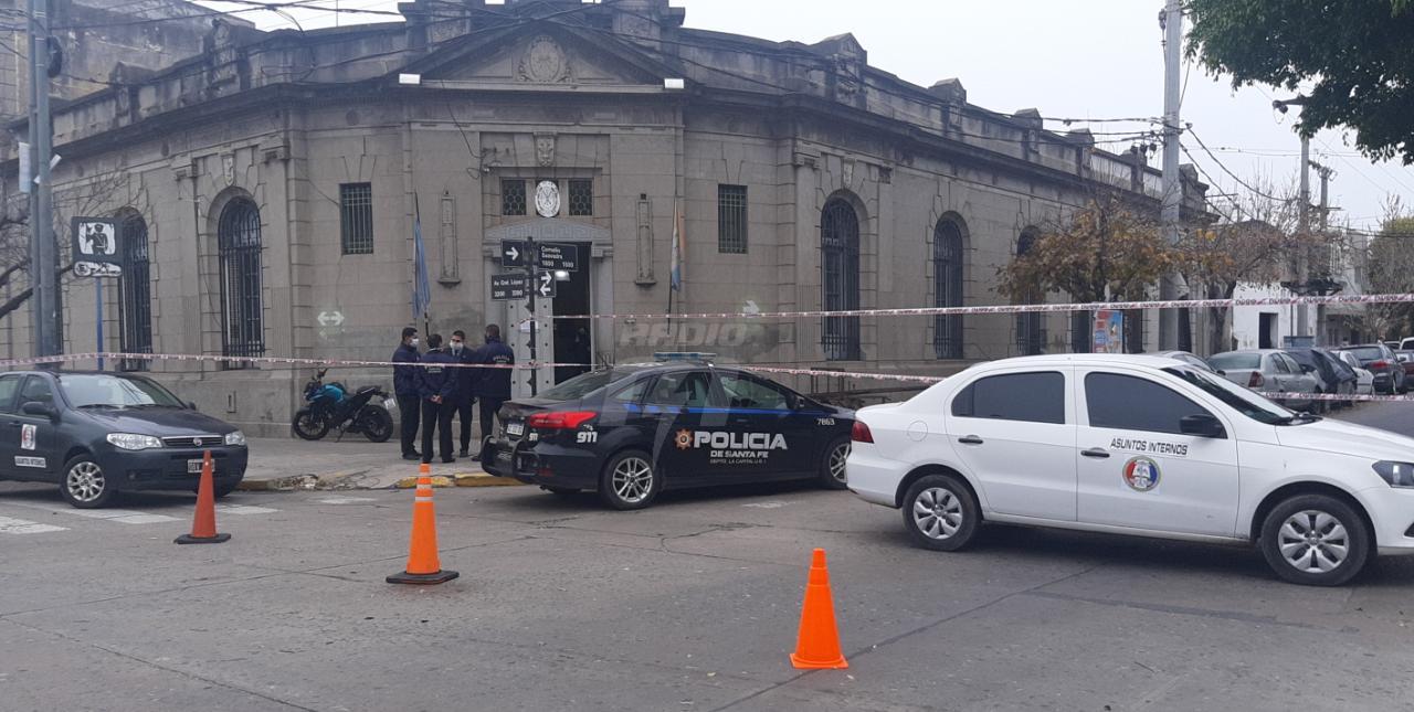 Allanamientos en la Comisaría Segunda en el sur de la ciudad