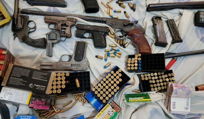 armas