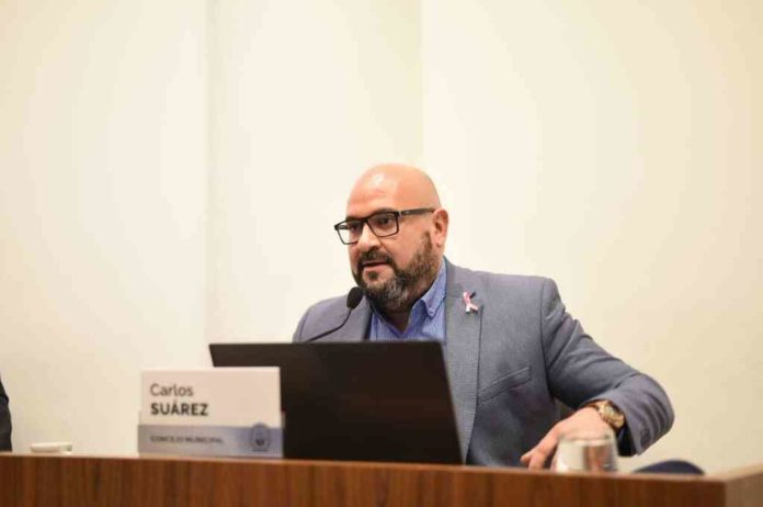 carlos suarez