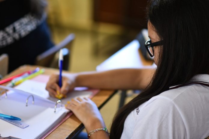 Becas-Progresar