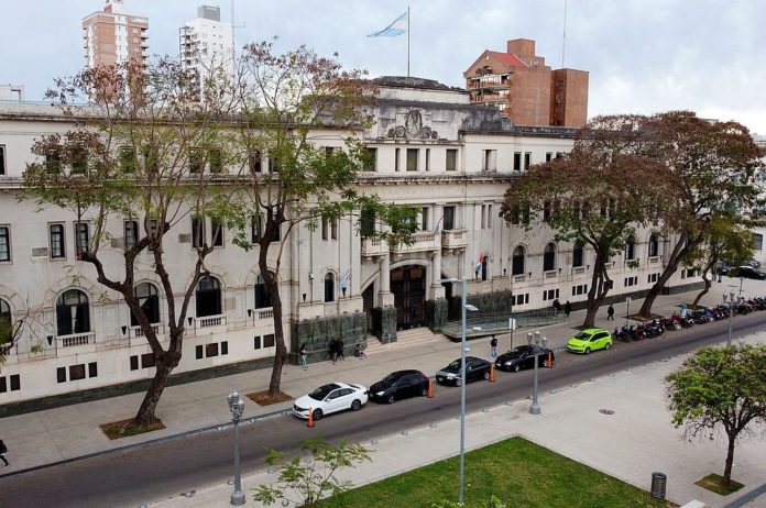 tribunales