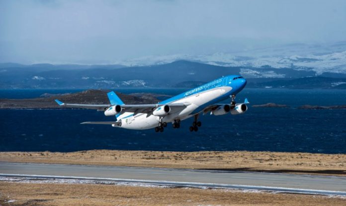 AEROLINEAS