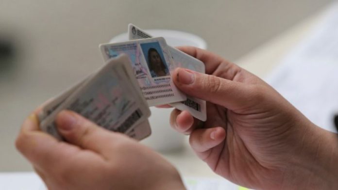 DOCUMENTOS