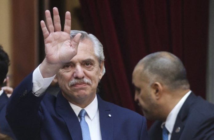 Alberto Fernández