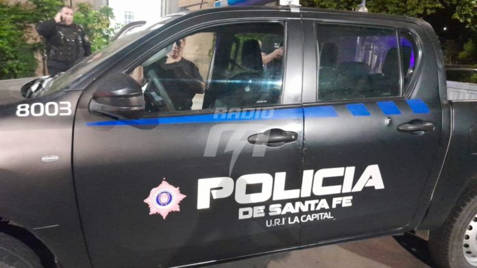 POLICIA