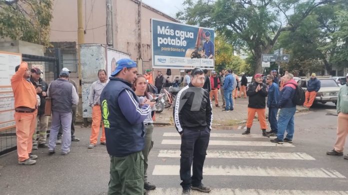 AGUAS SANTAFESINAS