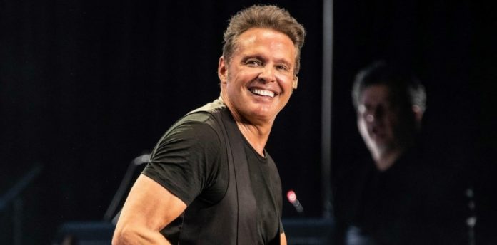 LUIS MIGUEL 2