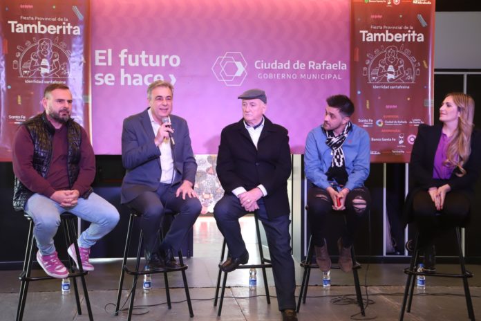 LUIS CASTELLANO