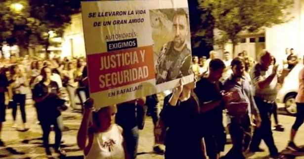 gonzalo glaria