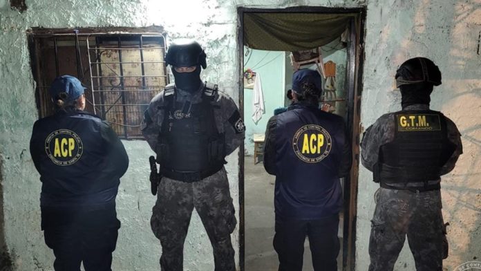 POLICIA AIC