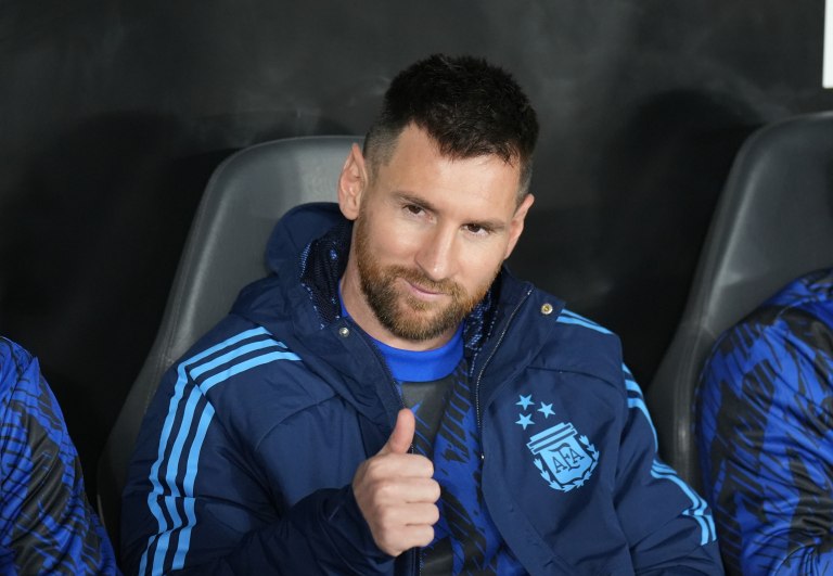 Messi aseguró que se sintió "bien" y arremetió contra Antonio Sanabria: "No sé ni quién es el chico este"