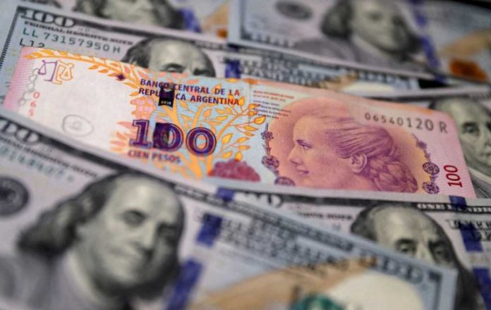 DÓLAR TARJETA