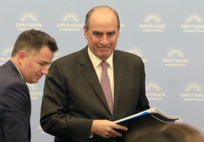 GUILLERMO FRANCOS