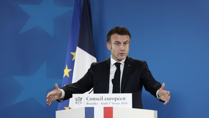 MACRON