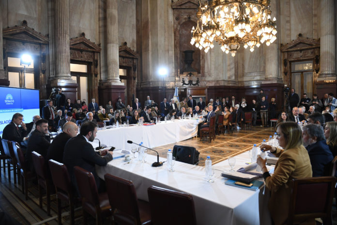 SENADO