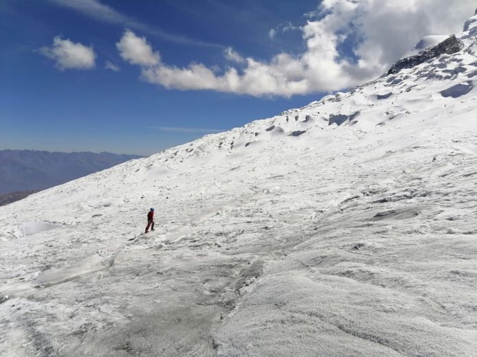 ESCALADOR PERU