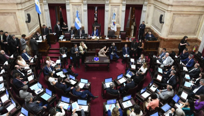 SENADO