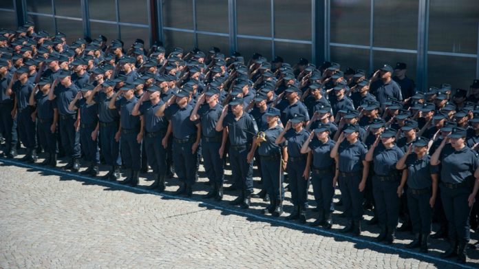 POLICIA ISEP