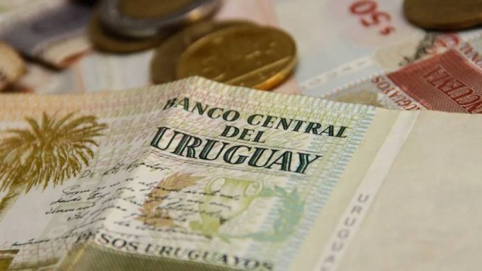 URUGUAY ECONOMIA