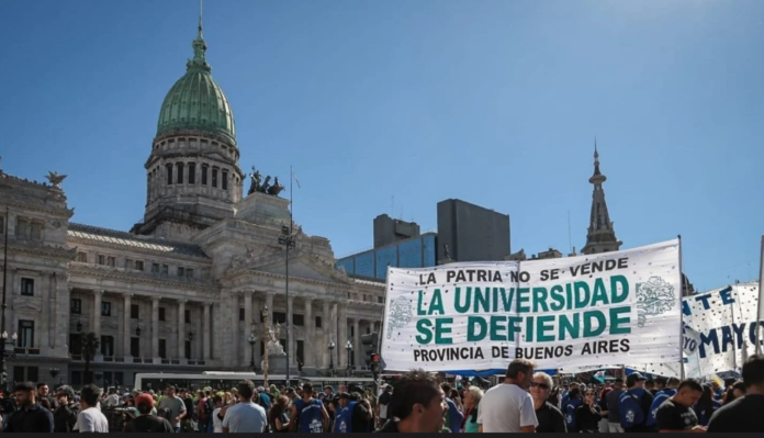 UNIVERSIDAD CONGRESO